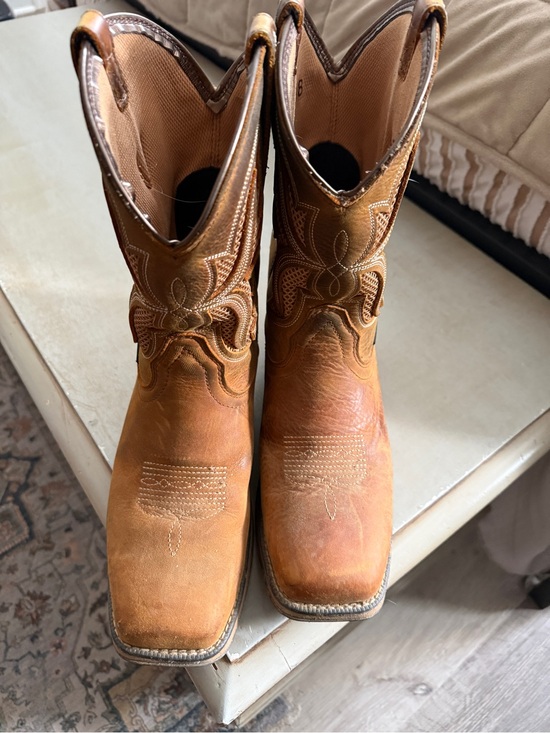 Ariat Shoes - Ariat  Vent TEk waterproof Tan Leather Western Heeled Boots 8.5